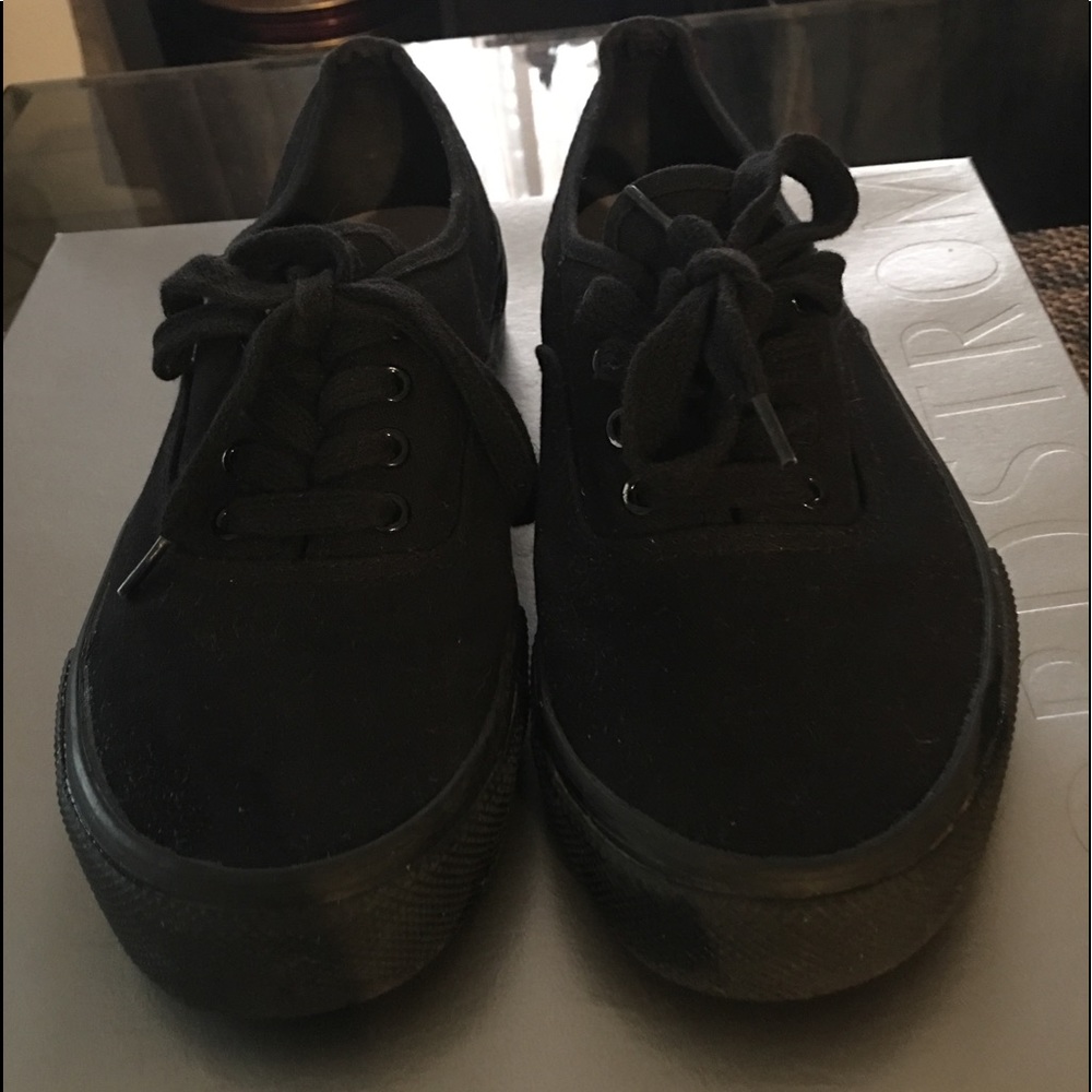 🔥Black Airwalks Non Marking👟